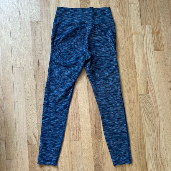 Outdoor Voices FreeForm 7/8 Leggings in Ocean size medium - Picture 4 of 6